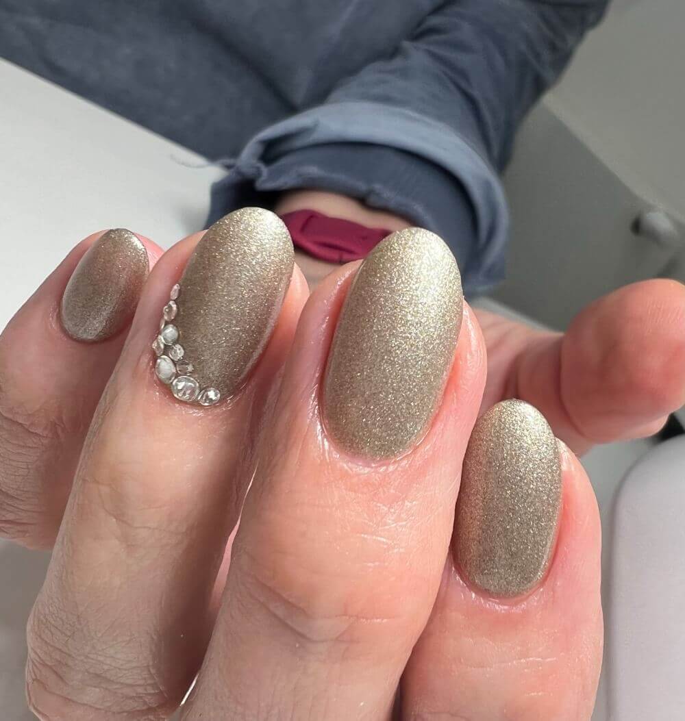 #086 Premium-EFFEKT Color Gel 5ml Metallic Silber mit goldfarbendem Unterton - MSE - The Beauty Company